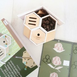 Boîte créative - Hôtel à insectes en bois à construire 