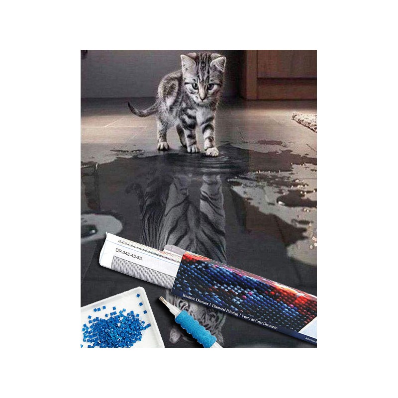 Broderie diamant 40x50cm sur toile roulée - Reflet chaton et tigre