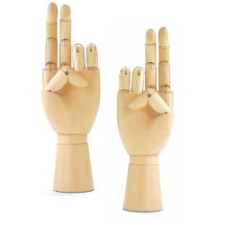 Main articulée en bois