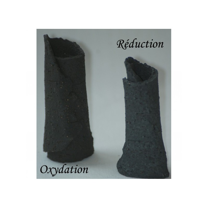 Terre à grès noire African Stone chamottée 32% 0-1mm, pain 12.5kg