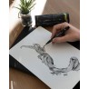 Tube métal de 9 feutres de dessin et écriture Uni Pin